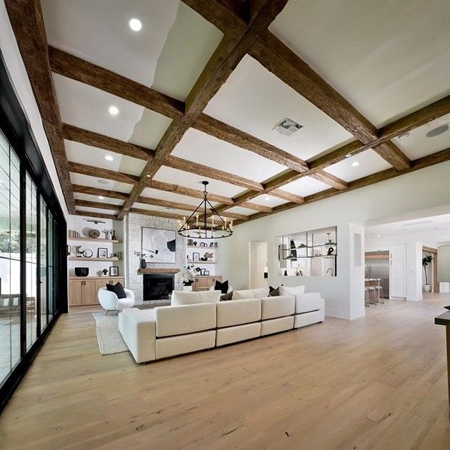 Salt Haus DECOR & FURNISHINGS